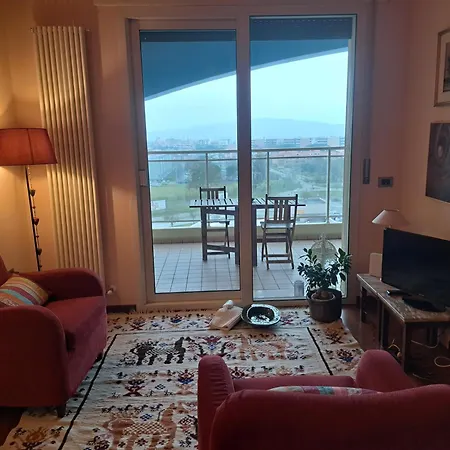 Con Vista A דירה